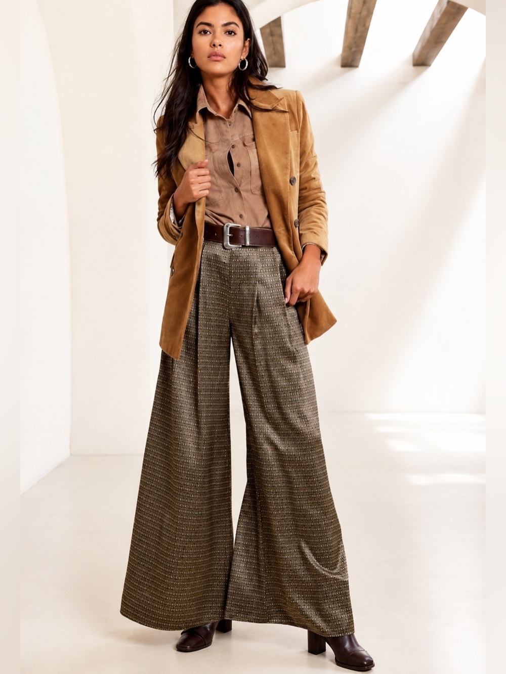 BANANA REPUBLIC Size 8 100% Silk Geometric Wide Leg Palazzo Pants Luxury